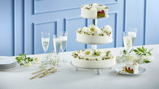 Bryllupskage med vaniljefromage og champagnebomber