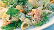 Laxpasta med pepparrot