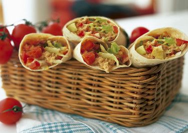 Vegetariska wraps med hummus