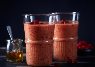 Puolukka-appelsiinismoothie