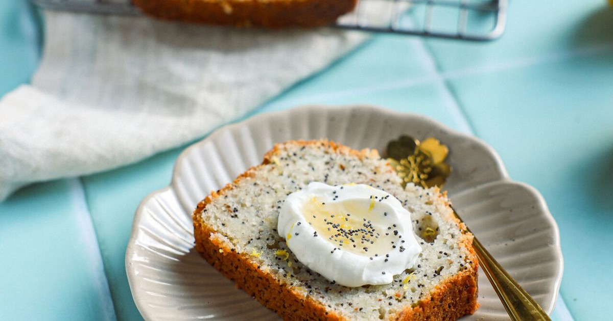 Arla Def Recept voor yoghurtcake met citroen en maanzaad | Arla - Recept | Arla