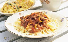 Morots- och apelsinsås med osttortellini