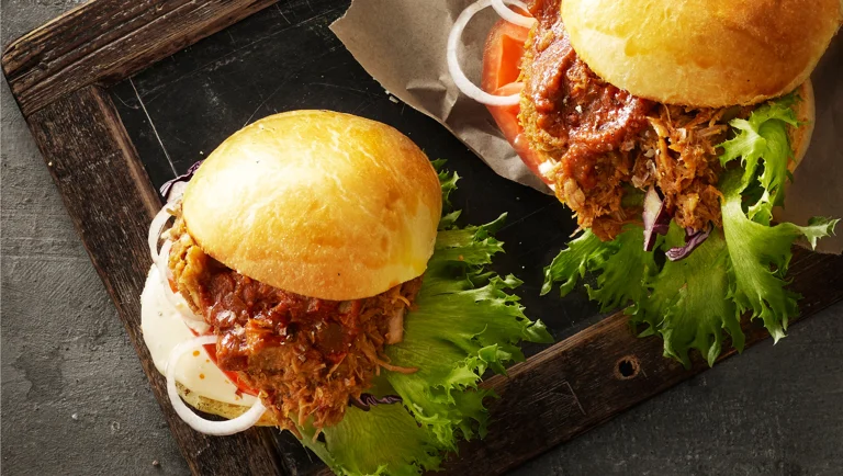 Pulled pork og kefirburgerbolle