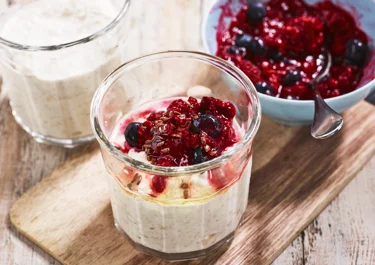 Kallrörd havregröt med cottage cheese