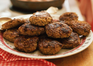 Perinteiset jauhelihapihvit