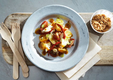 Plommontomater med mozzarella och smörrostad vinägrett