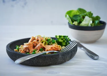 Kycklingstroganoff med ärtris