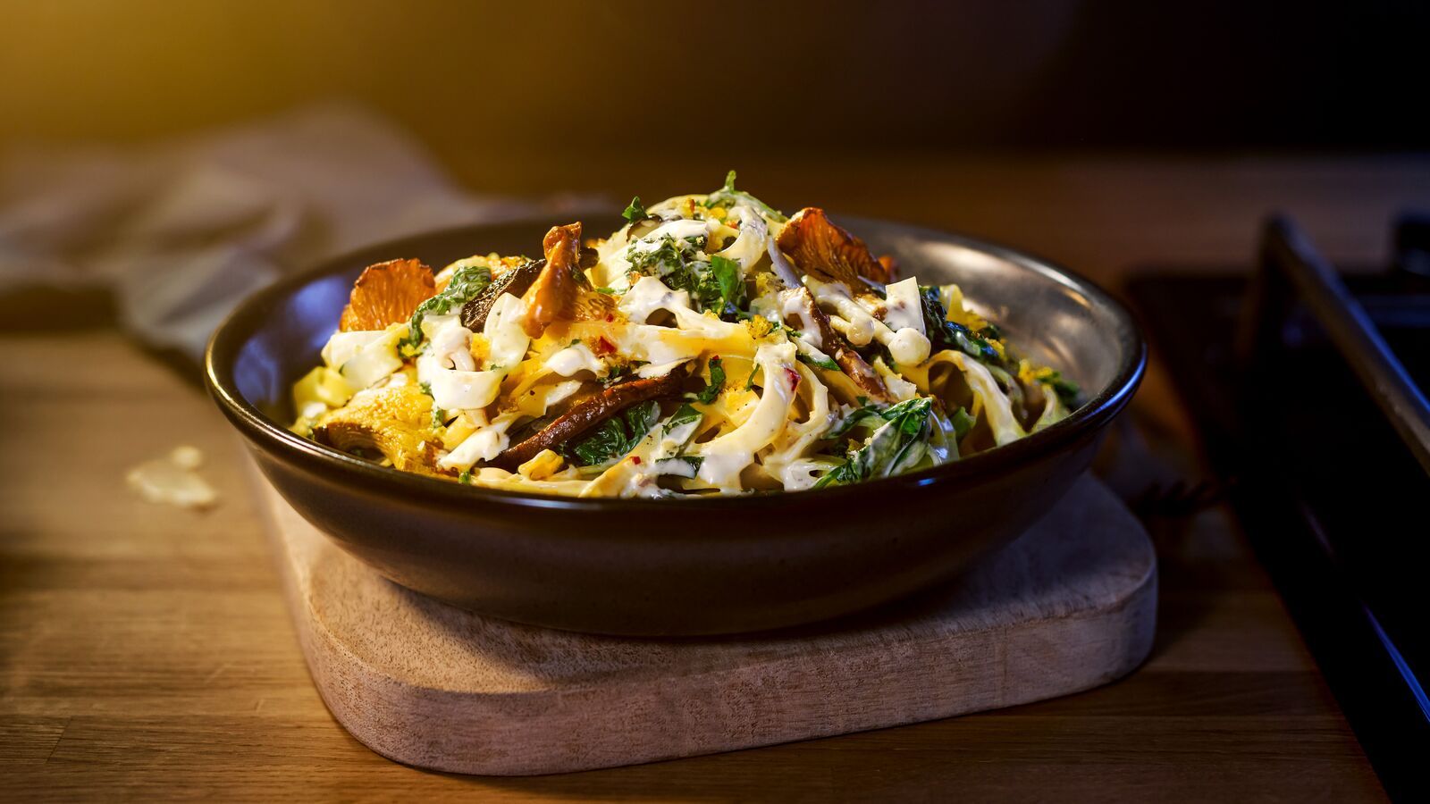 Wild Mushroom & Spinach Tagliatelle | Lurpak®