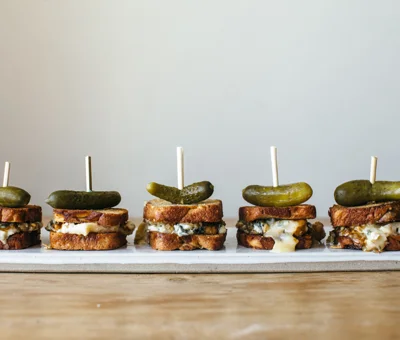 Grilled Blue Cheese with honey and walnut pesto