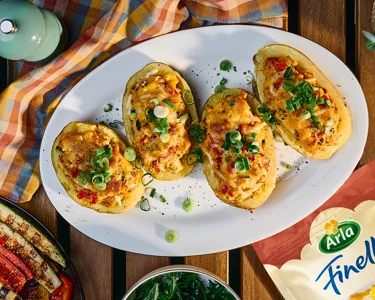 Cremig gefüllte Ofenkartoffeln