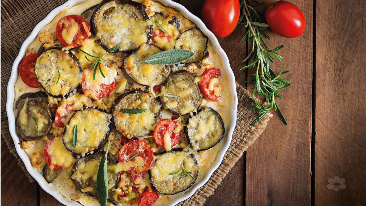 صينية الباستا والمسقعة باللحمة