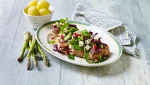 Mørbradbøffer med salattopping