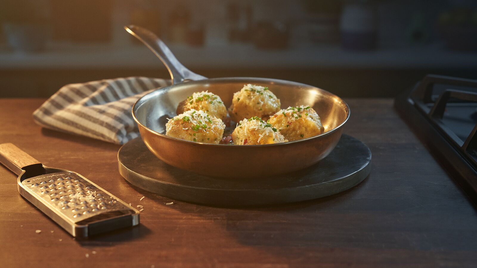 CANEDERLI - ITALIAN HAM DUMPLINGS | Lurpak®