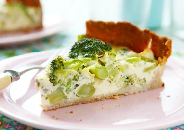 Broccolipaj med ädelost