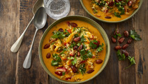 Karrysuppe med krydret bulgur