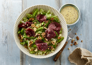 Cabbage salad with smoked lamb