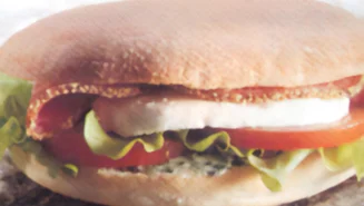 Mackor med salami och örtsmörsfyllning