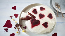 Rødbedekage med limefrosting