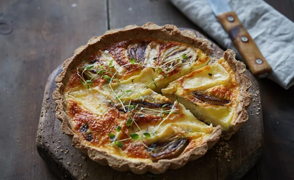 Pie with Castello Creamy Brie, thyme and caramelised onions