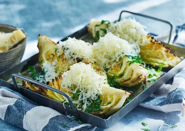 Pointed cabbage from the oven