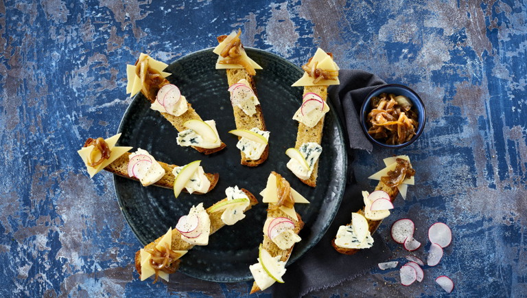 Mini landgangsbrød med 3 slags ost