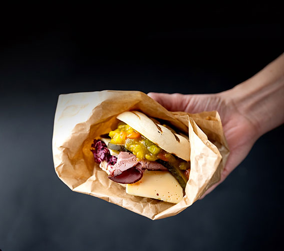 Roastbeef-Sandwich mit Esrom
