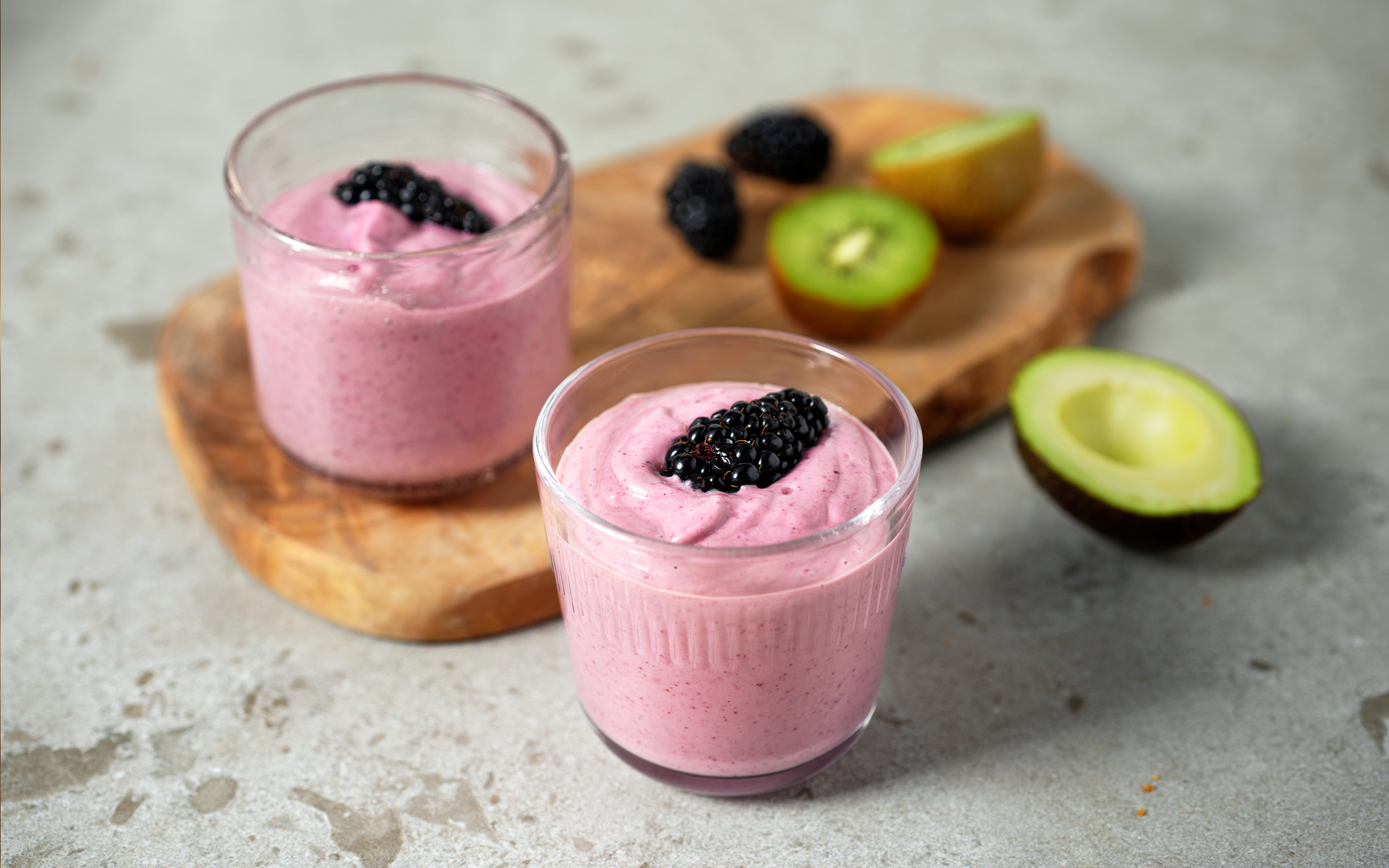 Smoothie med kiwi och avokado