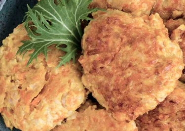 Tortitas de zanahoria y patata con queso