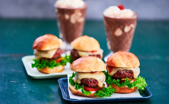 Extra Mature Cheese sliders