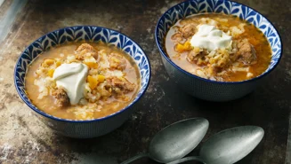 Spicy lentil soup
