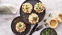 Pasteitjes met kip en asperges