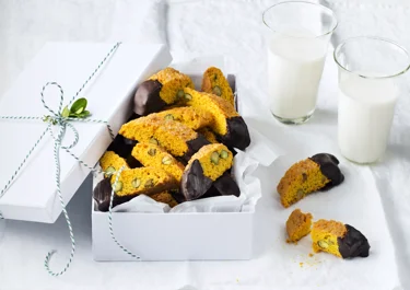 Saffransskorpor med pistage