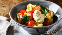 Tortellini med ädelostsmör