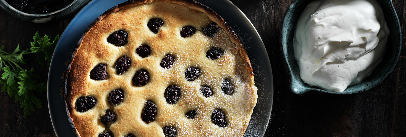 Feine Brombeer Mazarin Tarte