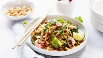 Asiatisk nudelsallad med räkor