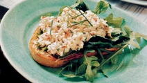 Smörbruschetta med krabbröra