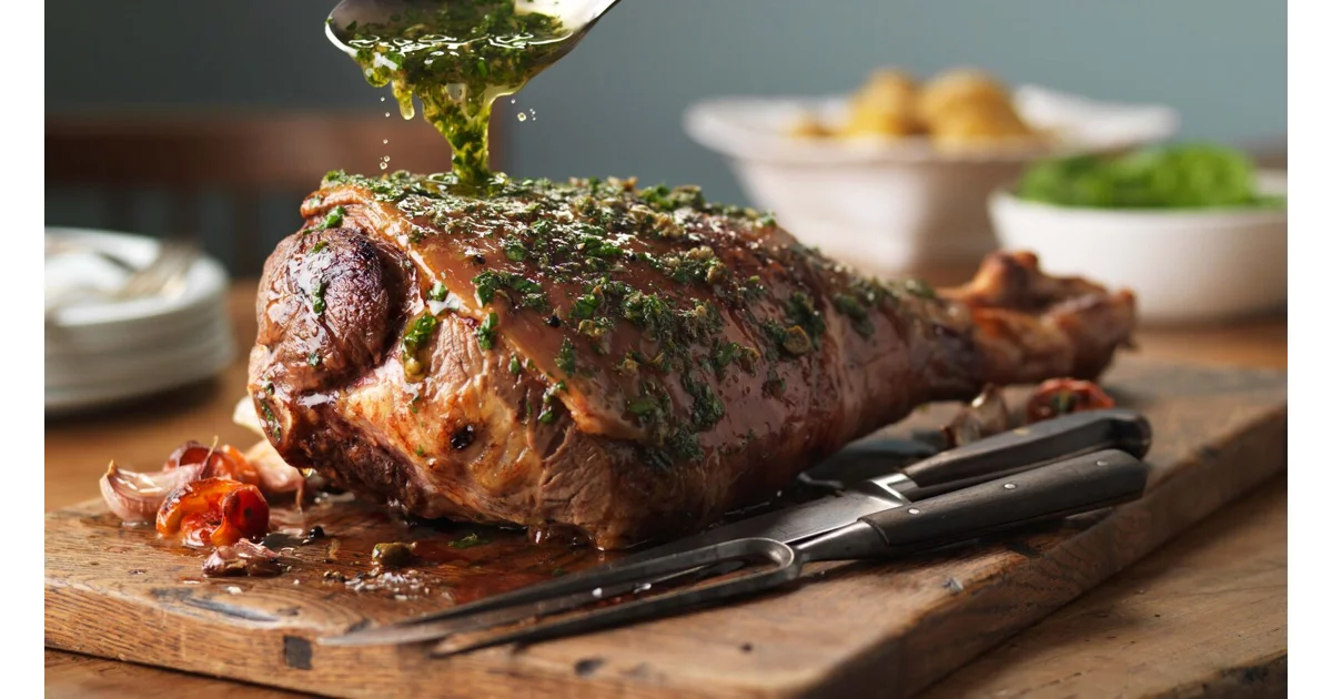 AGNELLO ARROSTO AL LIMONE E CAPPERI