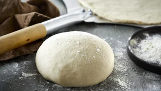 Pizza dough