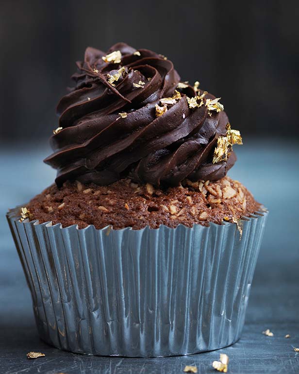 Muffin alla banana con ganache al cioccolato