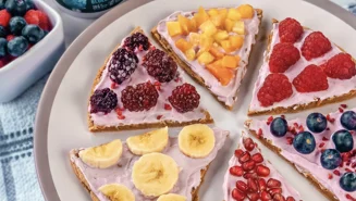 Fruity Protein Pizza