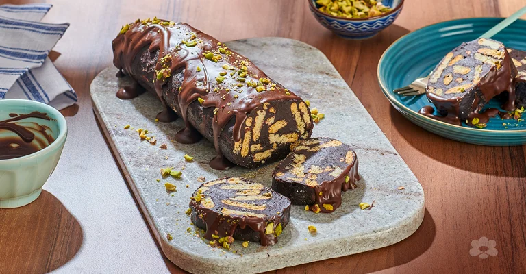 ليزي كيك (رولات البسكويت والشوكولاتة)