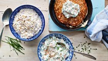 Blinit smetanatäytteillä