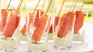 Gravad lax på spett med limesås