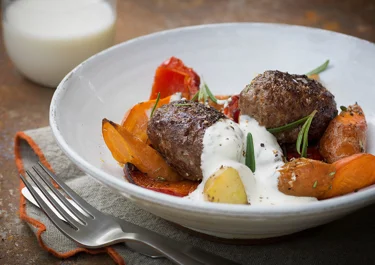 Lammfärsbullar med färskostkräm