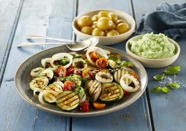 Grilled vegetables with edamame hummus