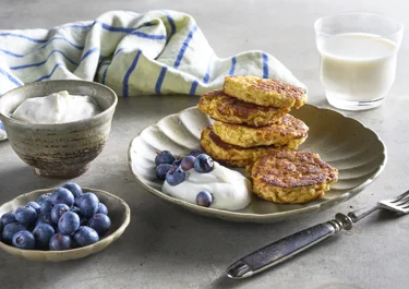 Simple 3 ingredient protein pancakes