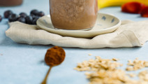Kauraproteiinipirtelö suklaaproteiinimaidolla