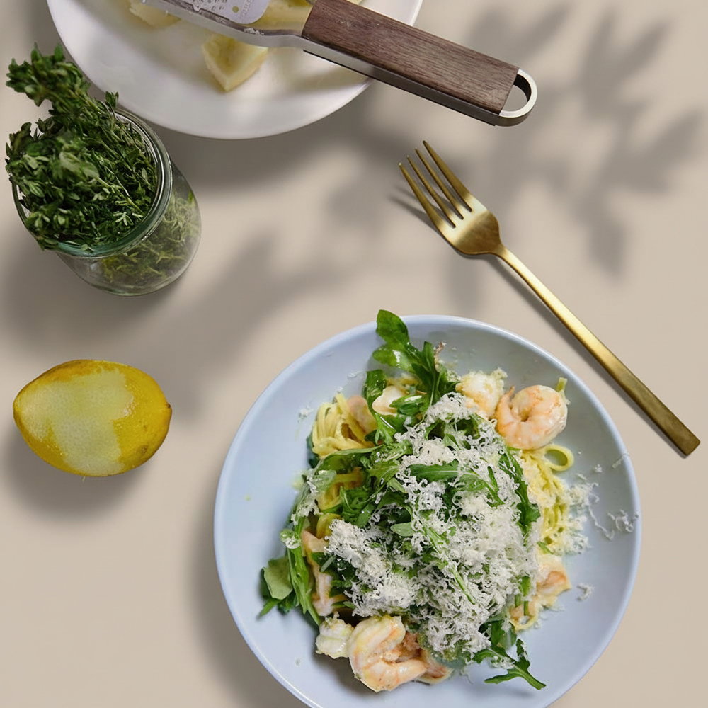 Prawn and lemon pasta
