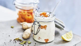 Smoothie med ingefära och hjortron