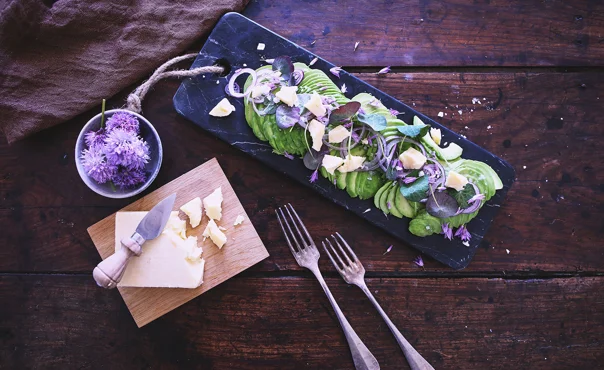 Avocado carpaccio with Extra Matured Cheddar